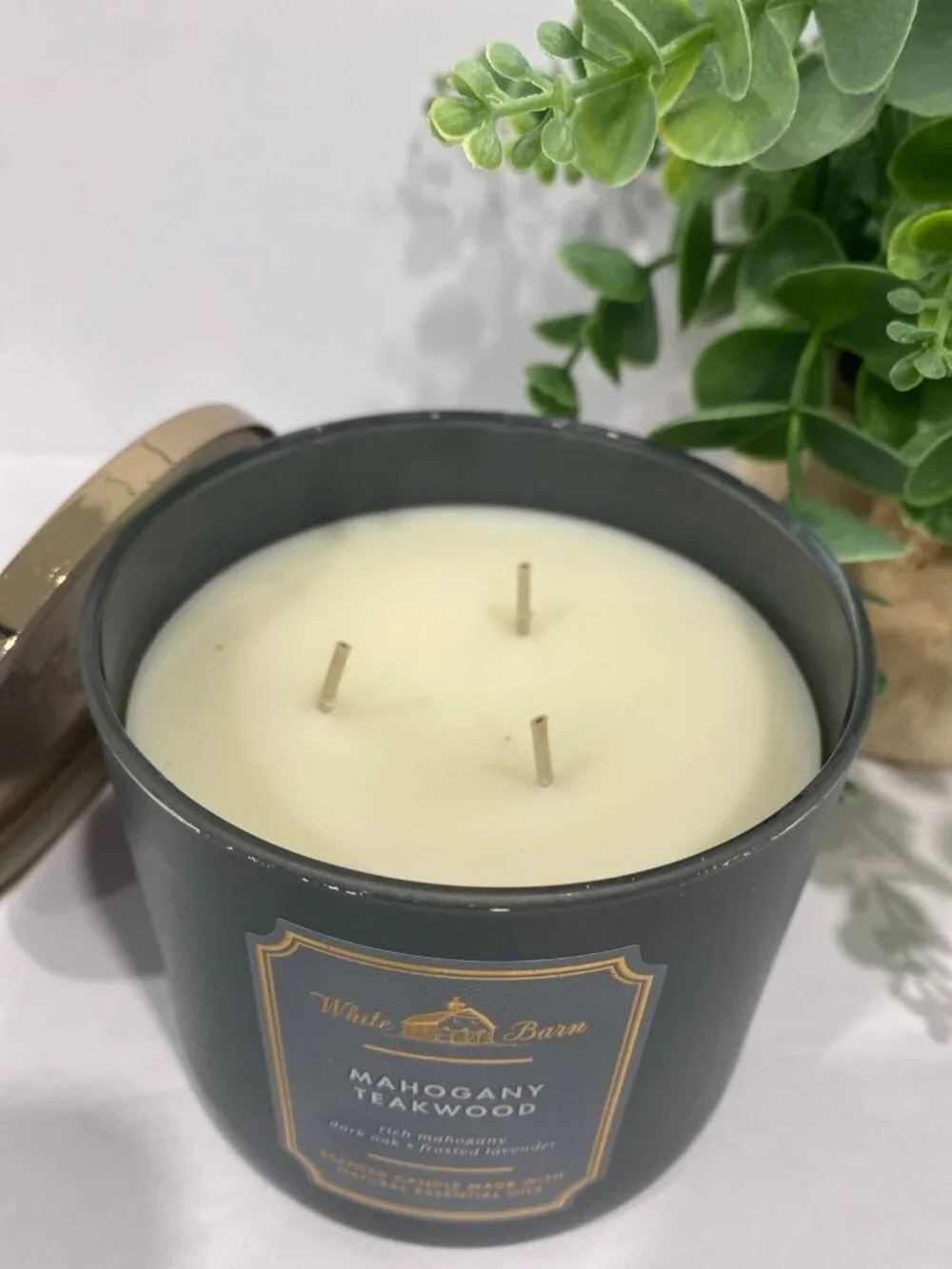 “Mahogany Teakwood” Bath & Body Works White Barn New 3 Wick Candle